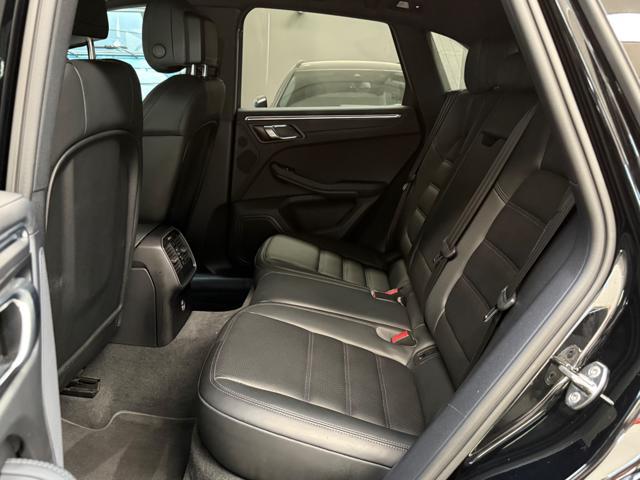 PORSCHE Macan 2.0