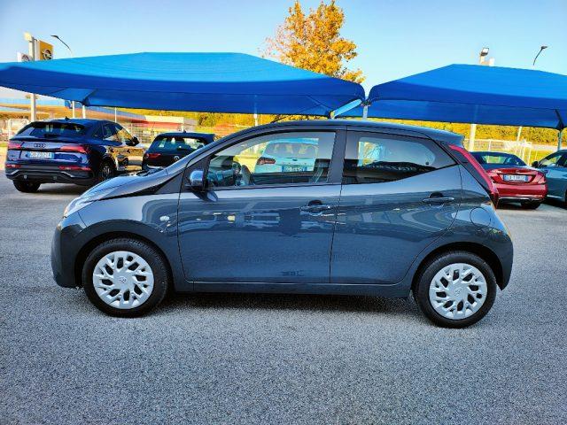 TOYOTA Aygo Connect 1.0 VVT-i 72 CV 5 porte x-play