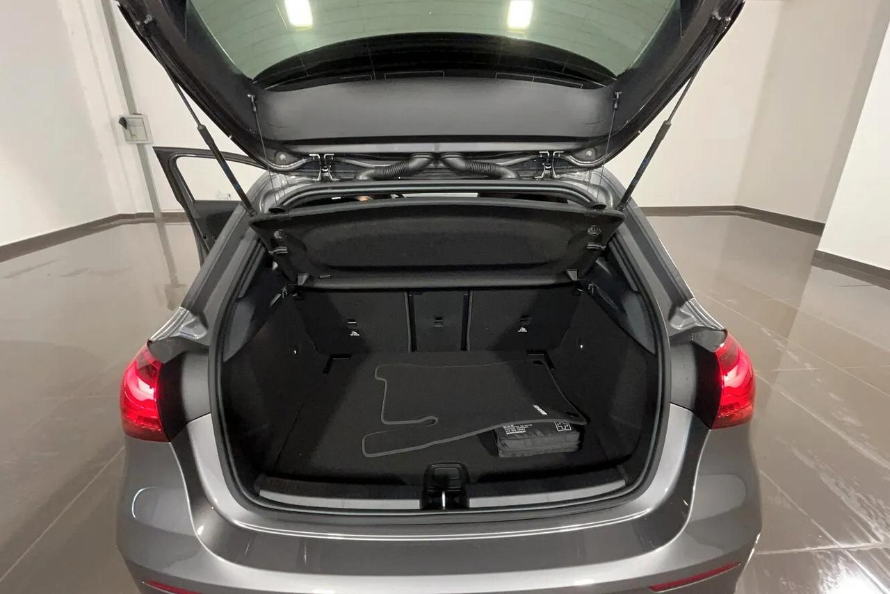 Mercedes-benz A 200 d Automatic AMG Line Premium