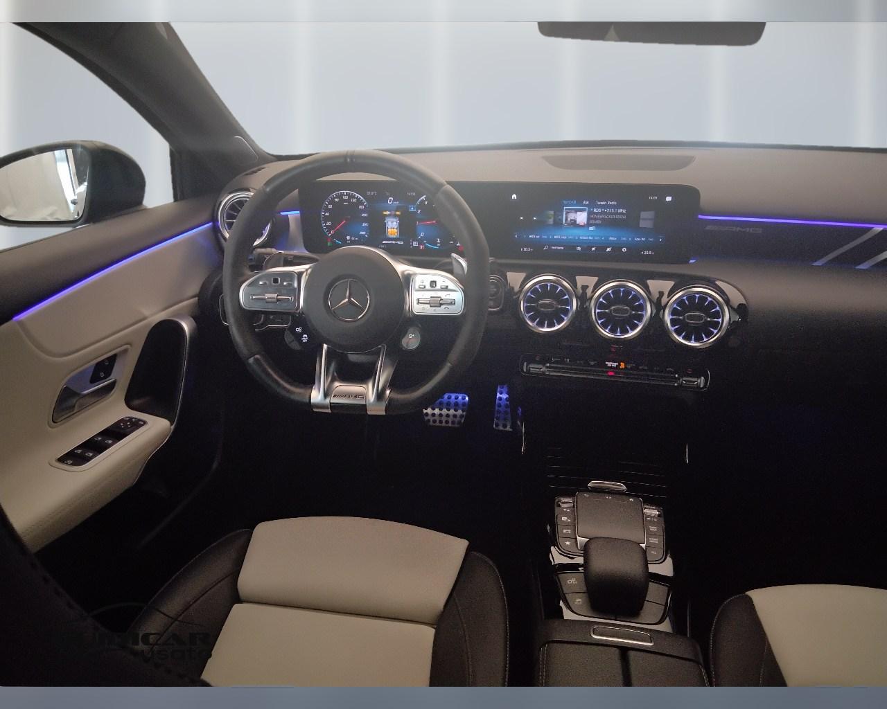 Mercedes-Benz Classe A - W177 2018 - A AMG 35 4matic auto