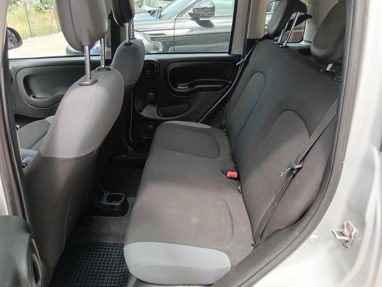 Fiat Panda 1.2 69CV LOUNGE GPL