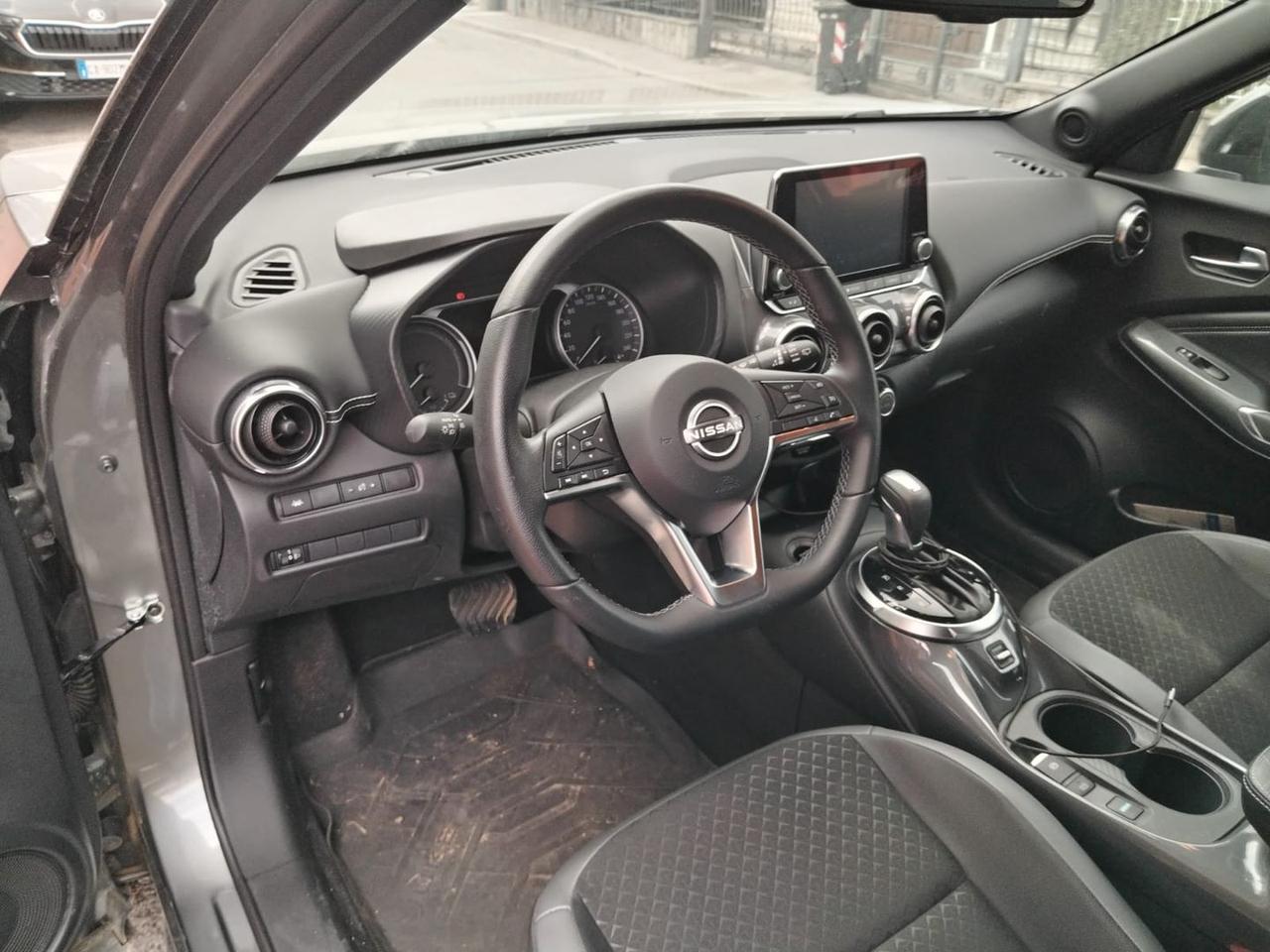Nissan Juke N-Connecta 1.6 HEV  #5742