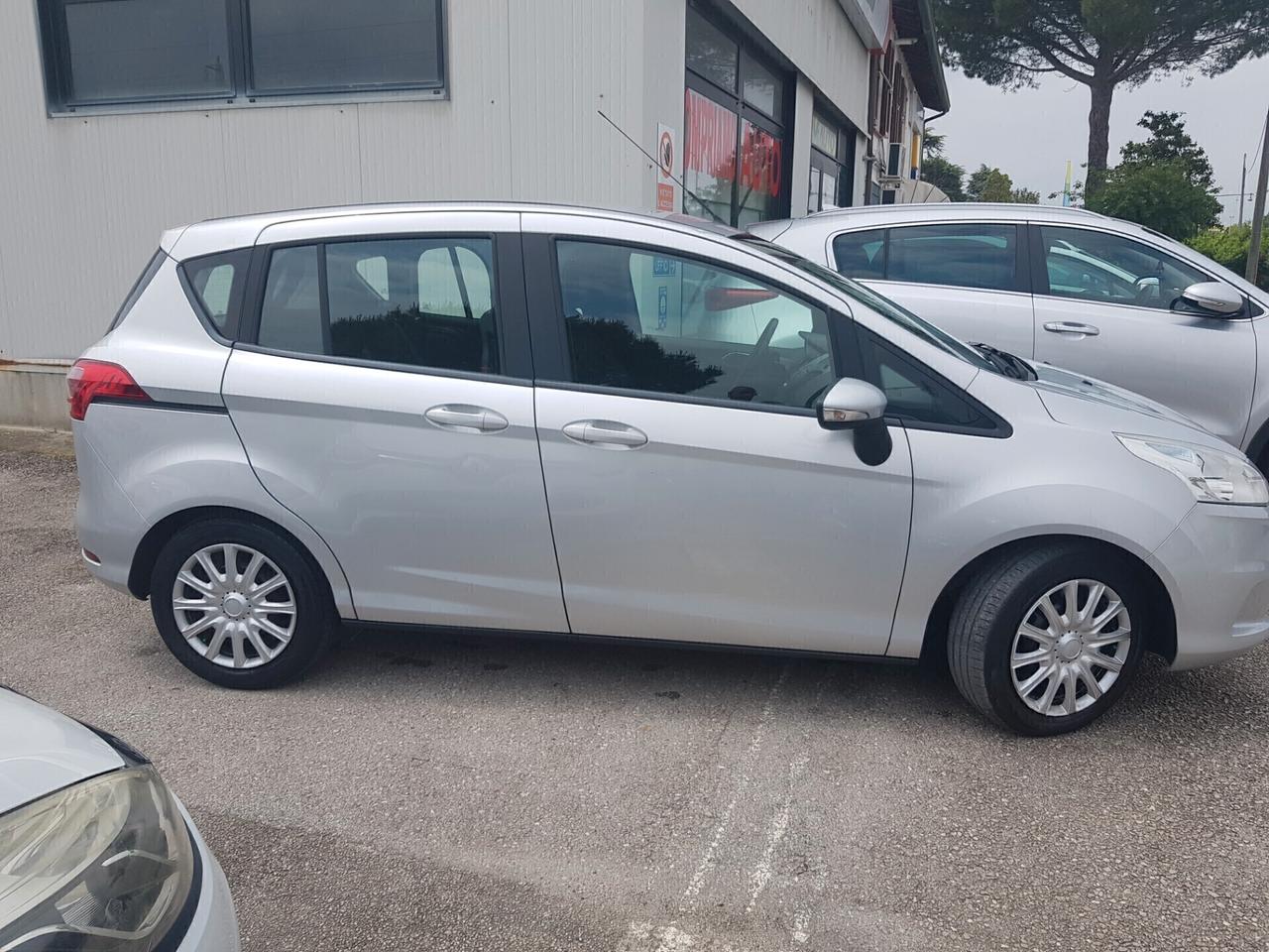 Ford B-Max 1.4 90 CV GPL, NEOPATENTATI