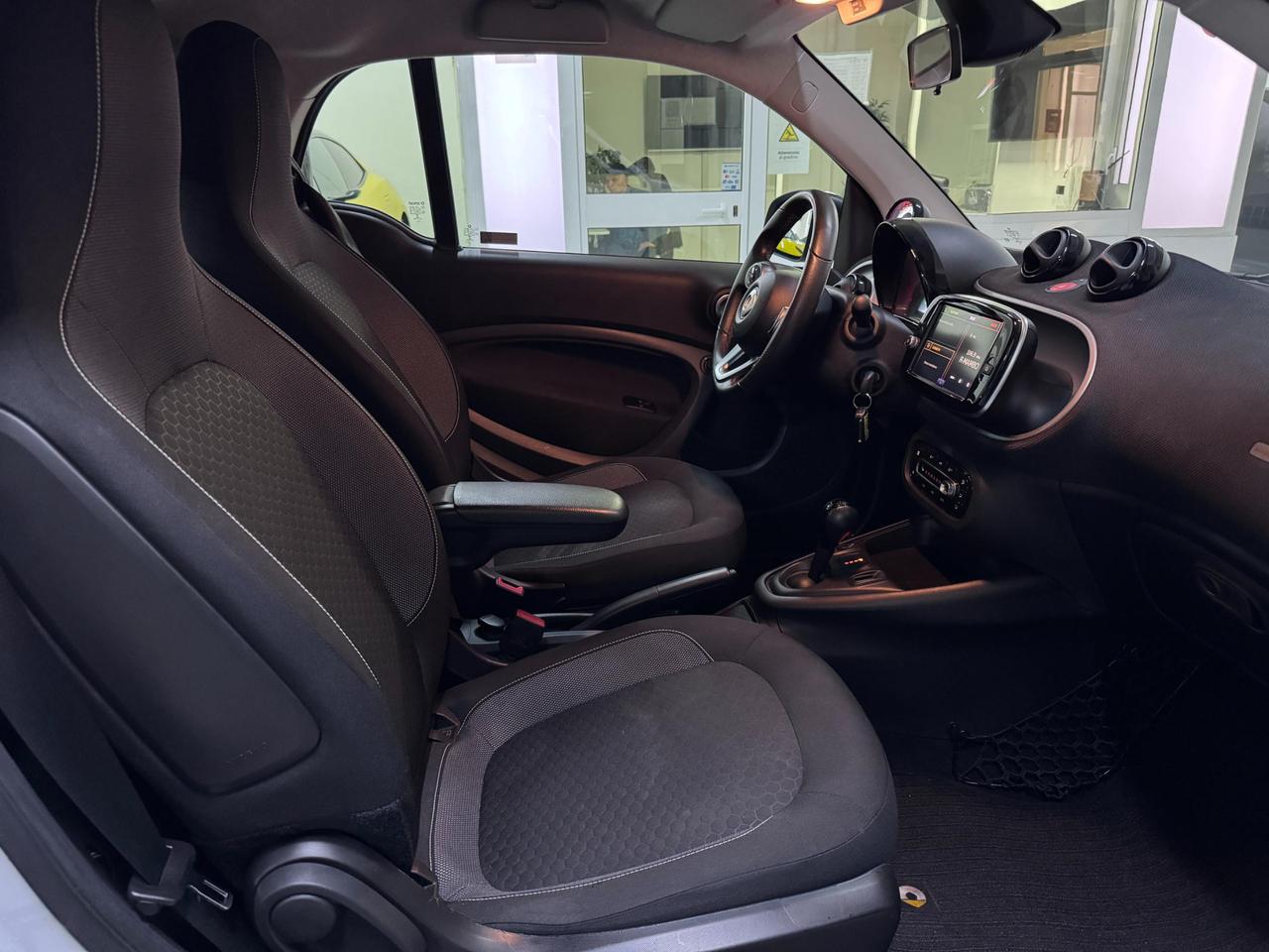 Smart fortwo eq Berlin Passion 22kW