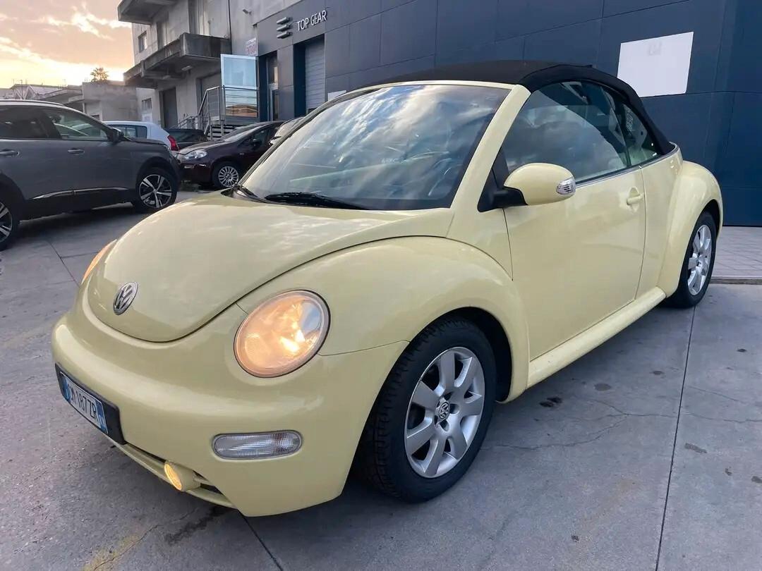 Volkswagen New Beetle 2.0 Cabrio