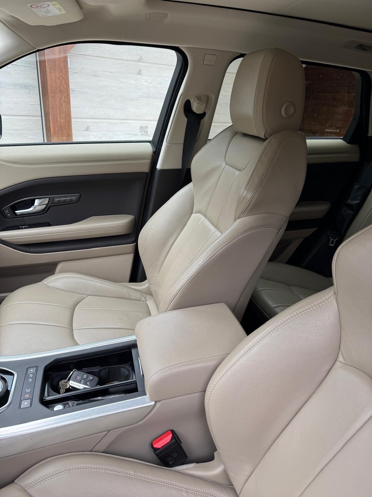 Land Rover Range Evoque 2.0 Si4 5p. Autobiography