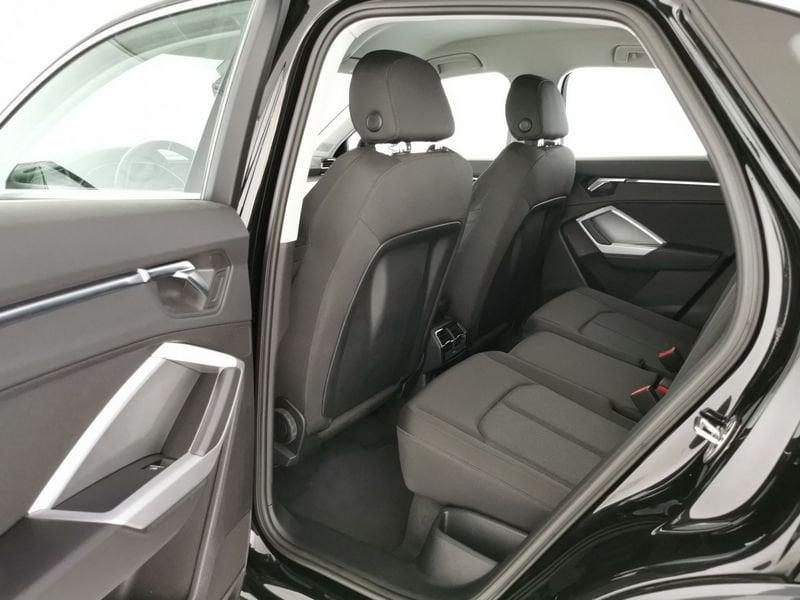 Audi Q3 Sportback 35 2.0 tdi S line edition s-tronic