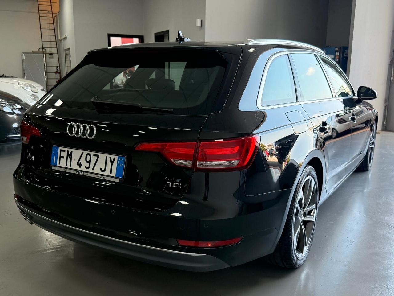Audi A4 2.0 TDI 150 CV ultra S tronic Sport