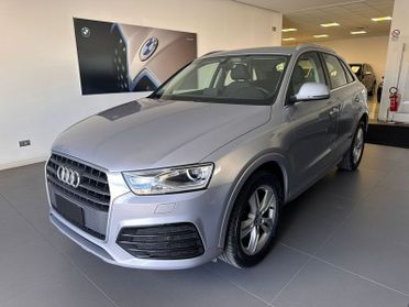 Audi Q3 2.0 tdi Sport 120cv