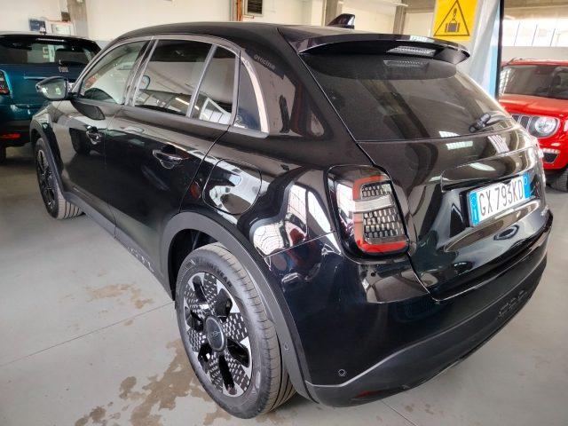 FIAT 600 Hybrid 100 CV DCT MHEV La Prima