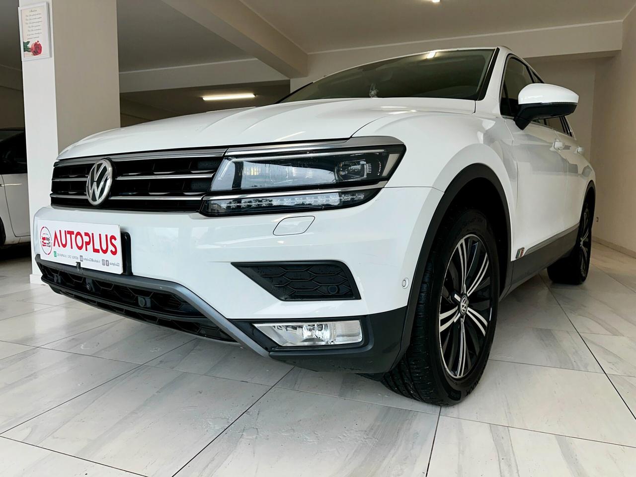 Volkswagen Tiguan 2.0 TDI SCR DSG 4MOTION Executive BMT