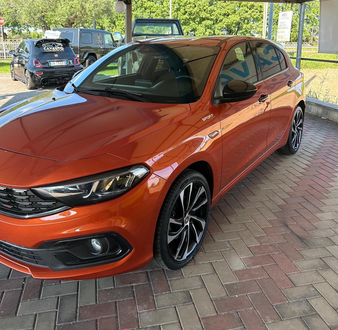 Fiat Tipo 1.0 5 porte City Sport tua da 190,00 mese