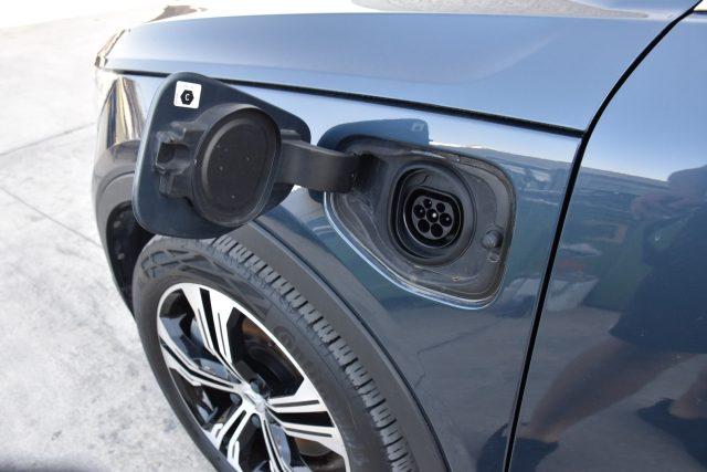 VOLVO XC40 T5 Recharge Plug-in Hybrid Inscription Expression