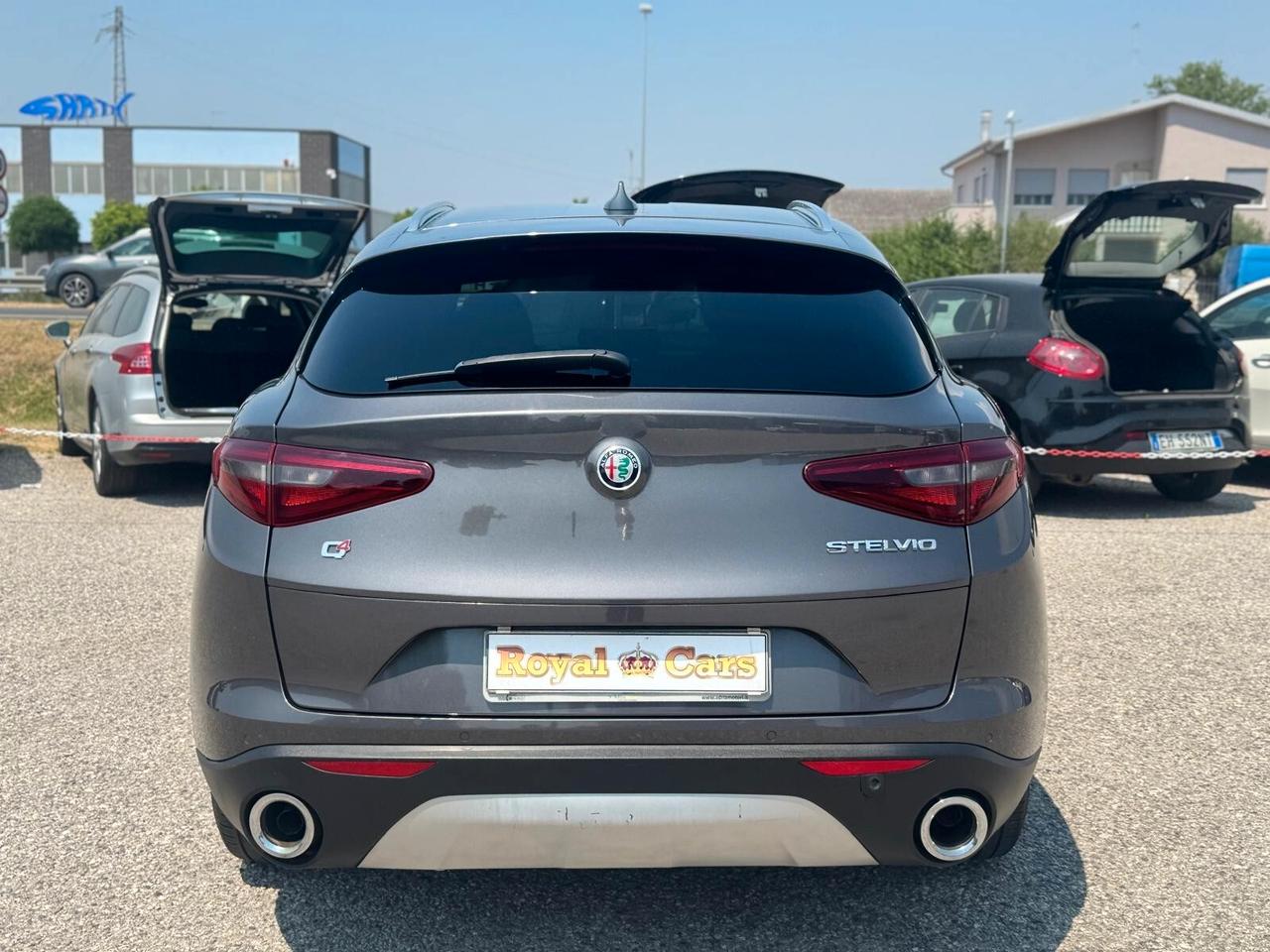 Alfa Romeo Stelvio 2.2 Turbodiesel 210 CV AT8 Q4 Business
