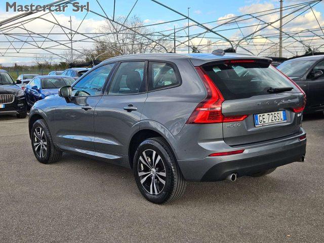 VOLVO XC60 XC60 2.0 b4 Momentum Business awd auto -GE726SL