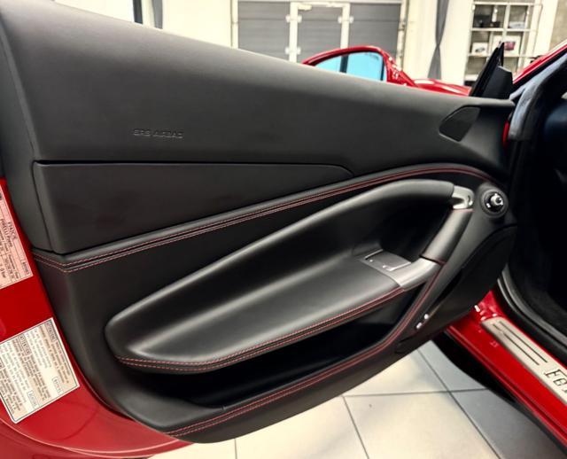 FERRARI F8 Tributo"SPEDIZIONE SU RICHIESTA IN TUTTO IL MONDO"