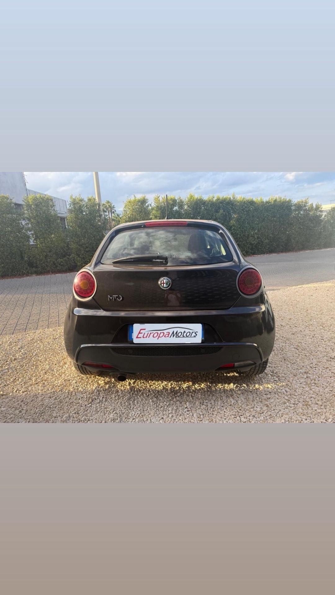 Alfa Romeo MiTo 1.3 JTDm-2 95 CV S&S Distinctive Sport Pack