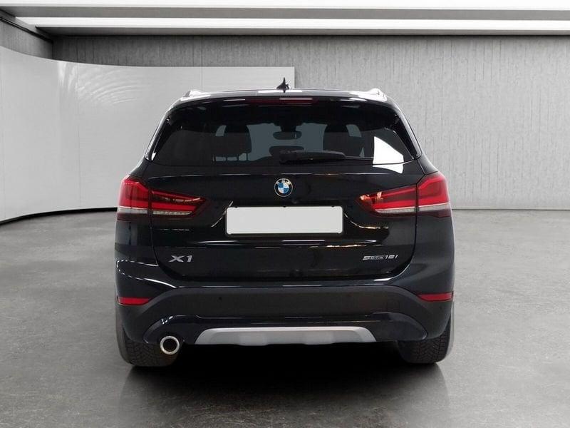 BMW X1 sdrive18i xLine 140cv auto