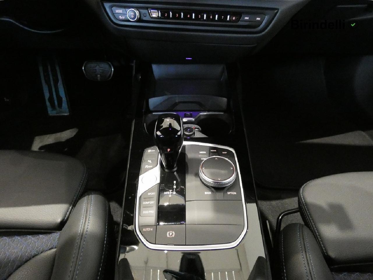 BMW Serie 1 (F40) - 118d 5p. Msport