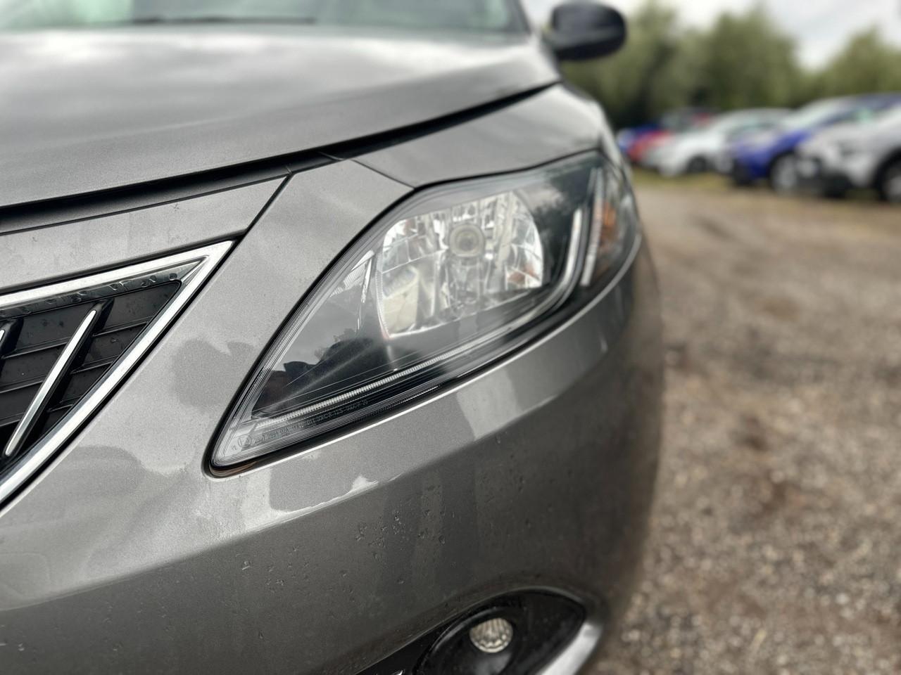 LANCIA Ypsilon III 2021 - Ypsilon 1.0 firefly hybrid Platino s&s 70cv