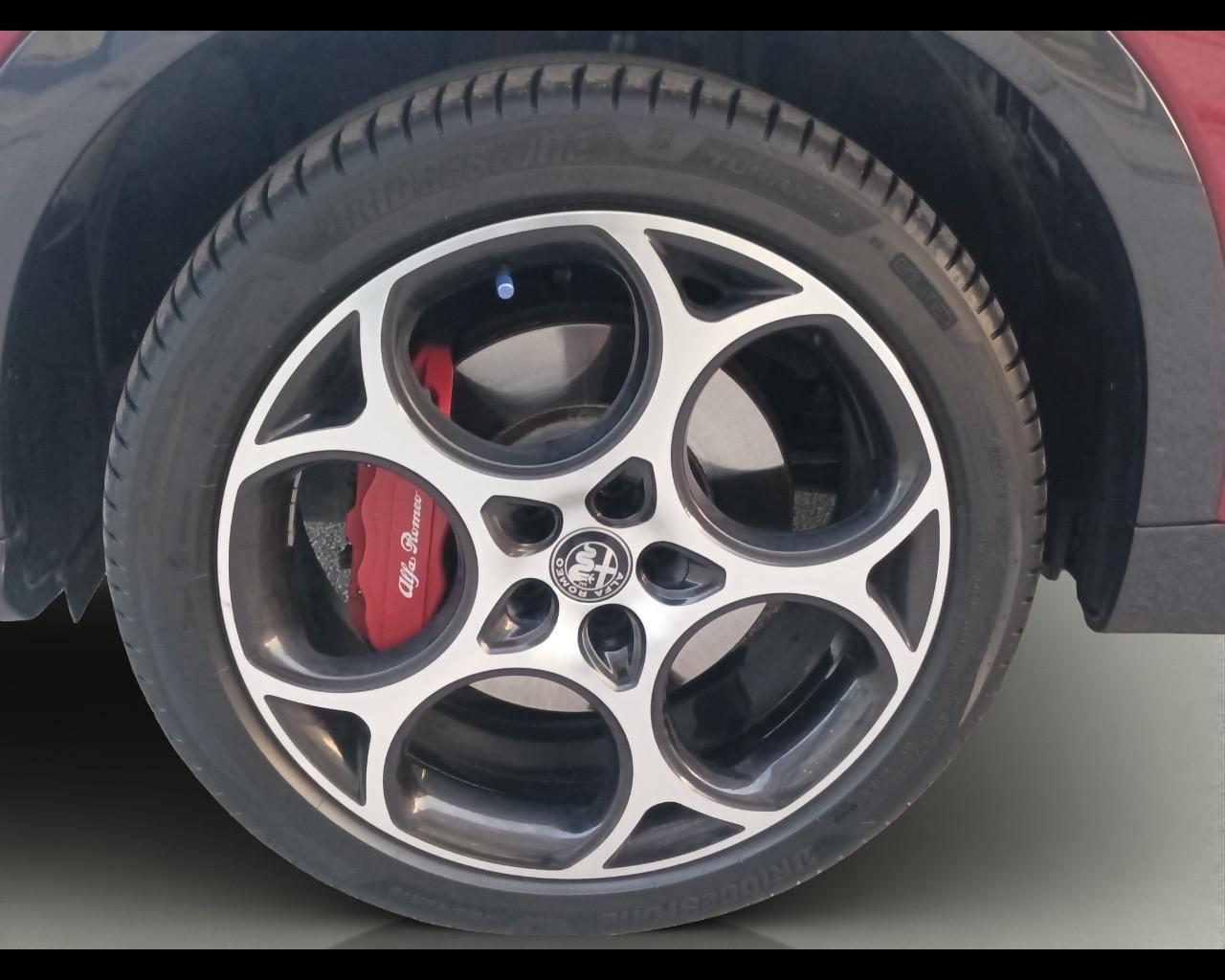 ALFA ROMEO Tonale - Tonale 1.3 280 CV PHEV AT6 Q4 Veloce