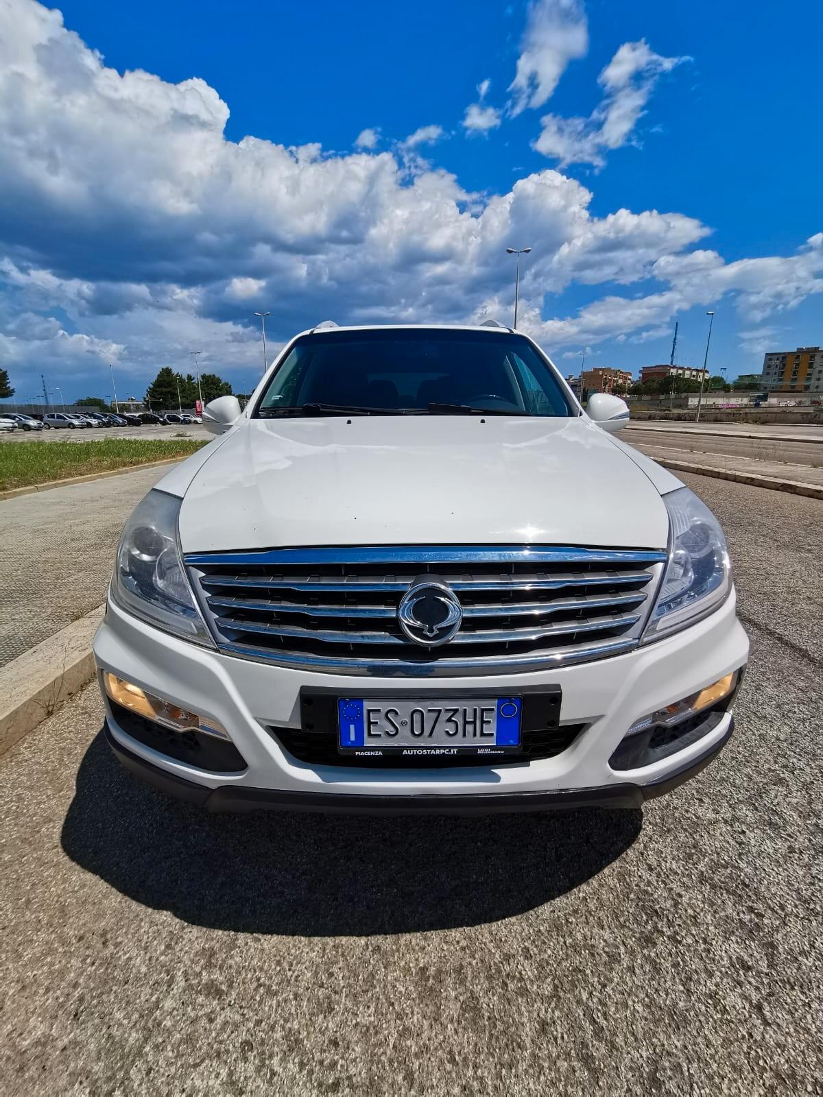 Ssangyong Rexton W 2.0 Xdi 4WD A/T SOLO KM.120000