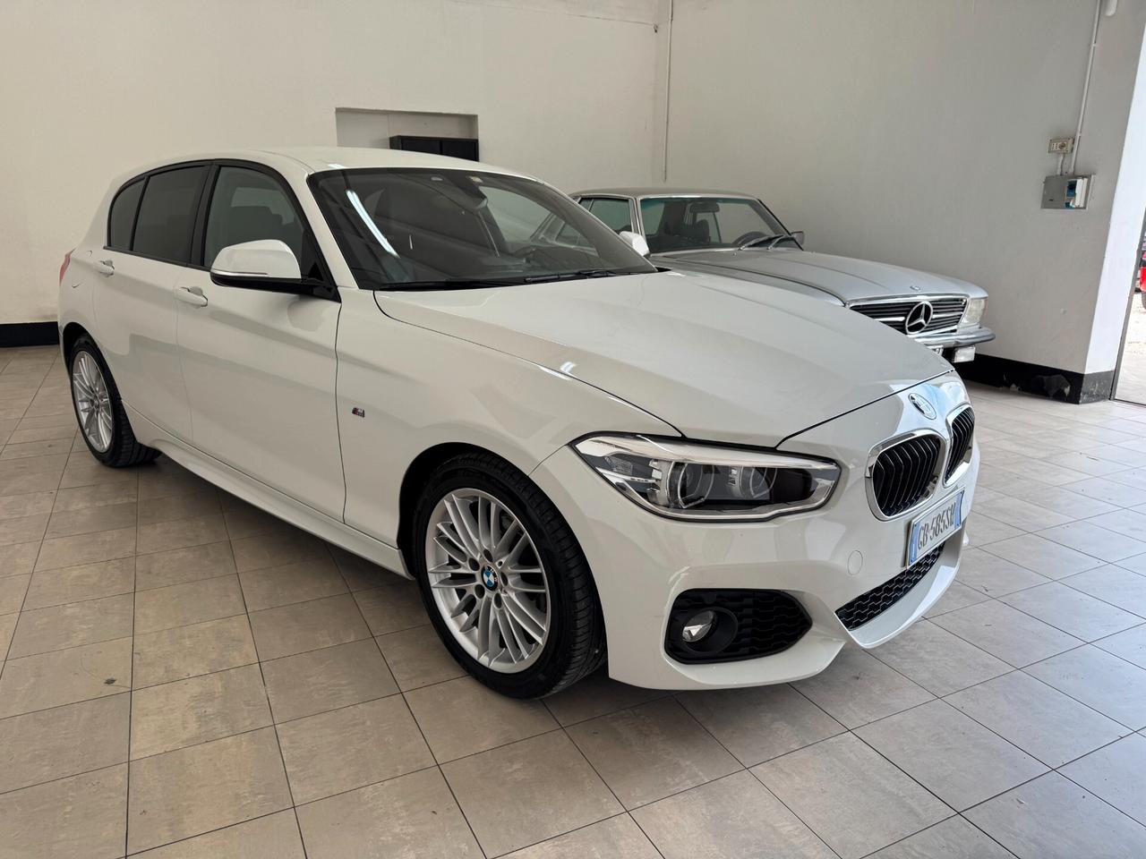 Bmw 118 118i 5p. Msport