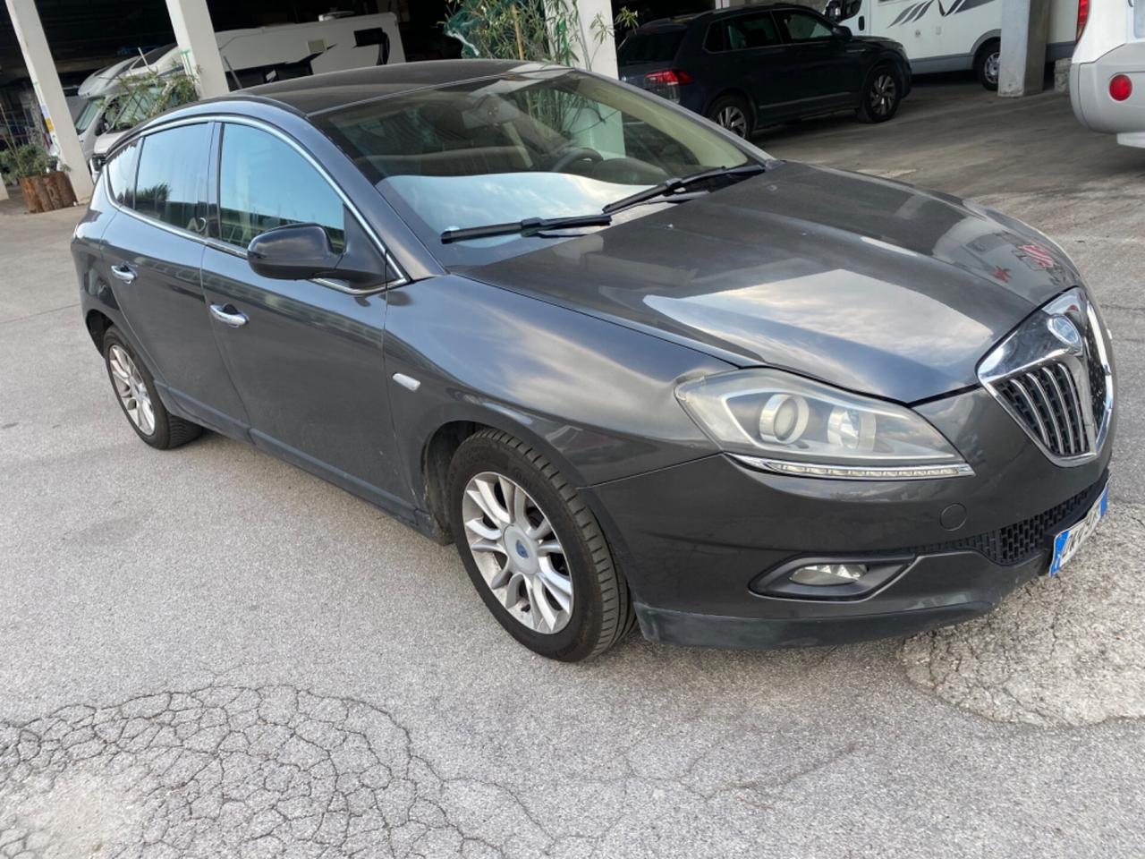 Lancia Delta 1.6 MJT DPF Platino