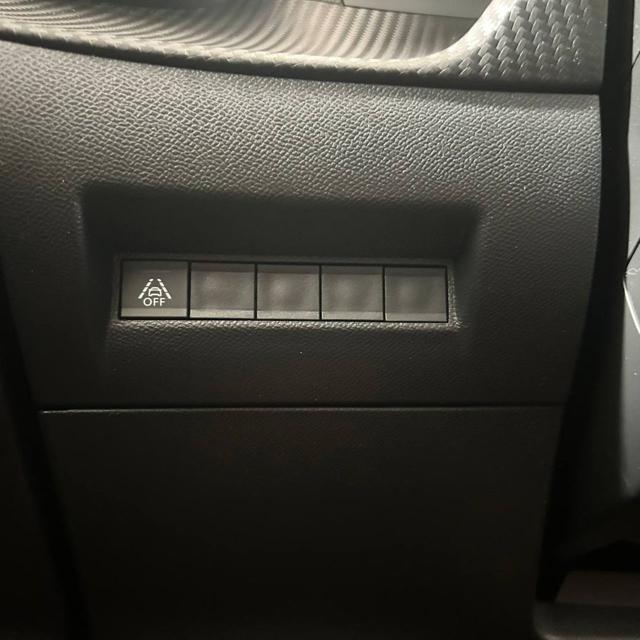 PEUGEOT 2008 motore elettrico 136 CV GT TETTO APRIBILE