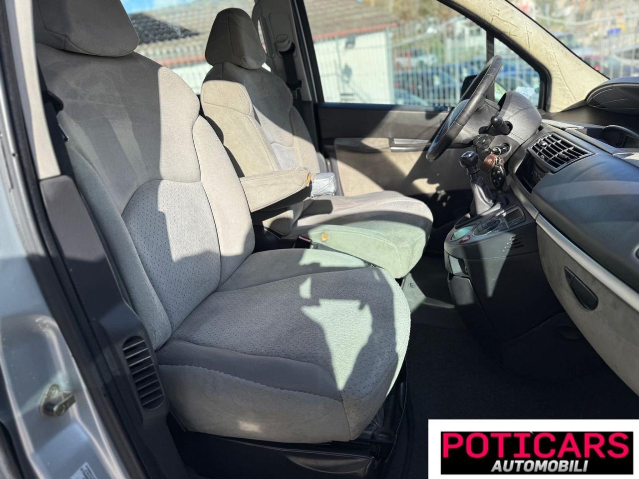 Citroen C8 2.2 HDi FAP Chrono