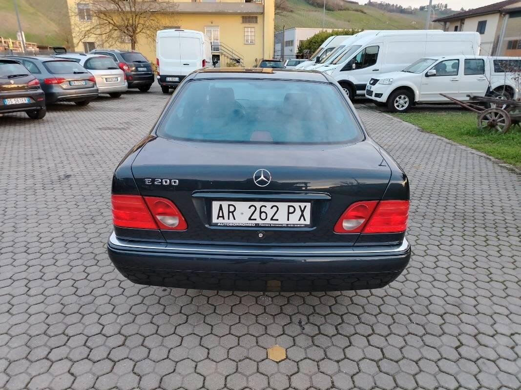 Mercedes Classe E 200 Avantgarde