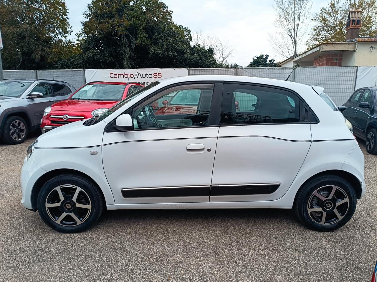 Renault Twingo SCe Lovely