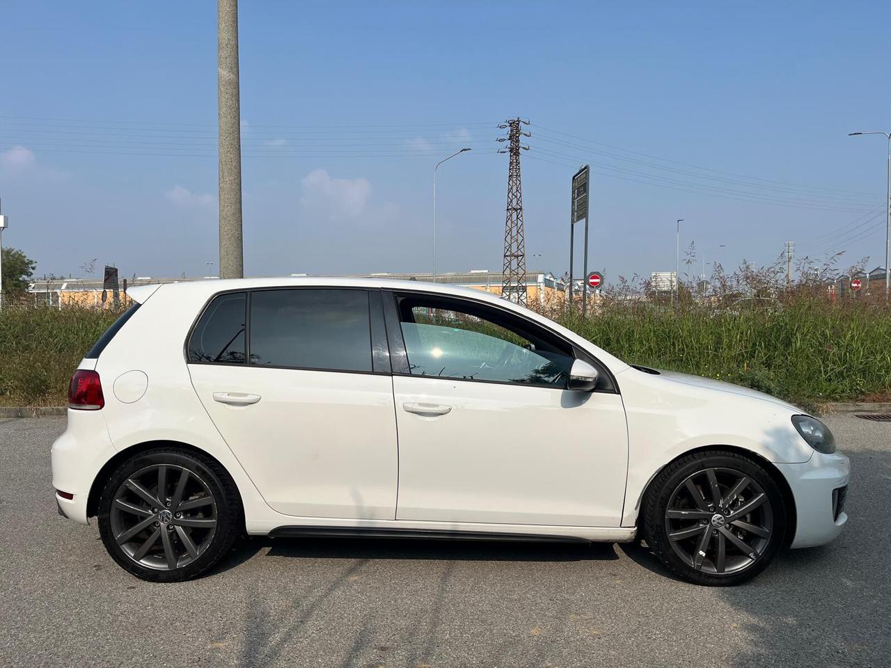 Volkswagen Golf GTI 2.0 TSI 5p.