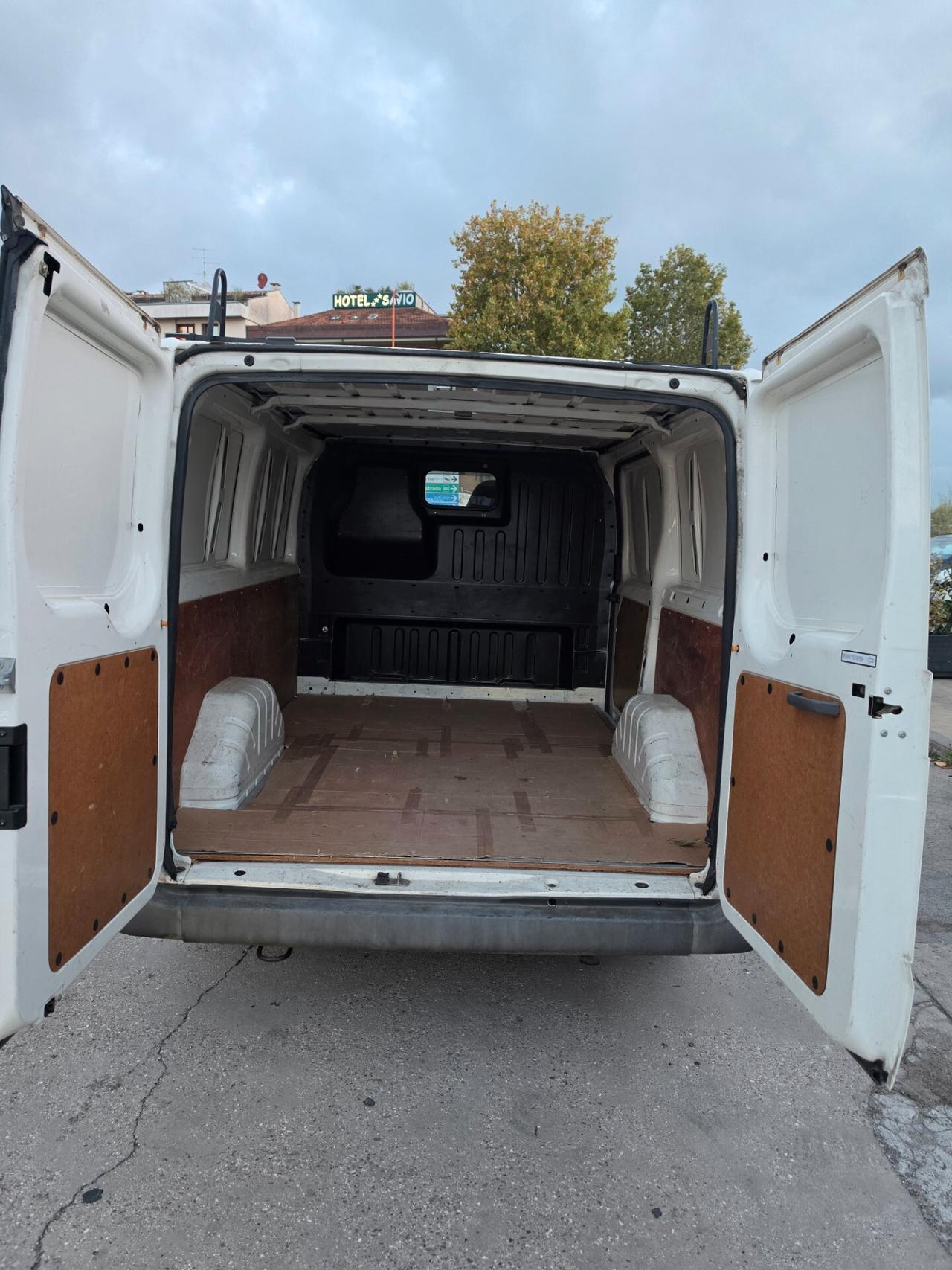 Ford Transit 280 2.0 TD/85 cat PC Furgone