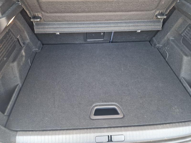 CITROEN E-C4 - E-C4 100kW Shine