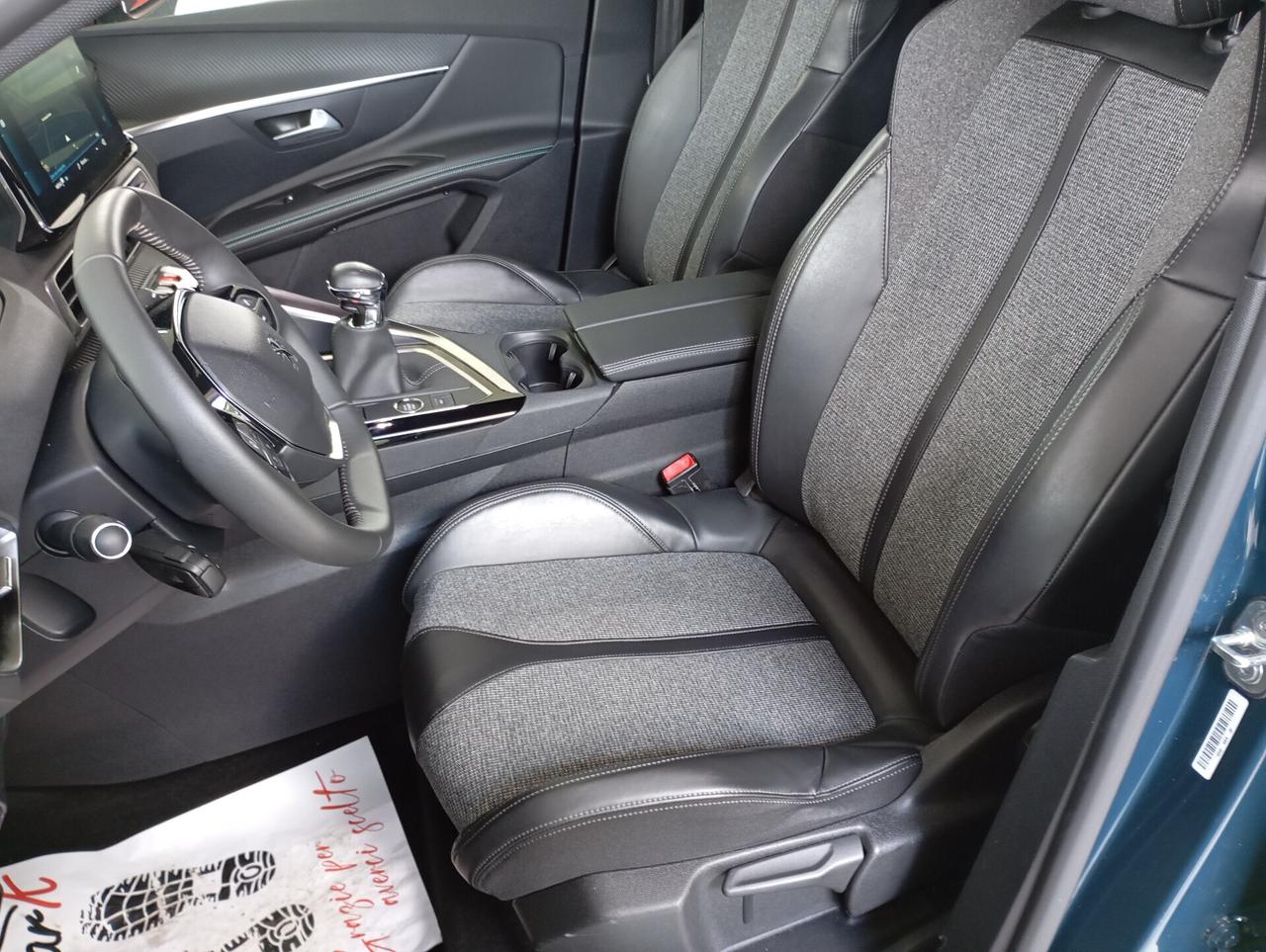 Peugeot 3008 1.2 PureTech Turbo 130CV Allure Pack