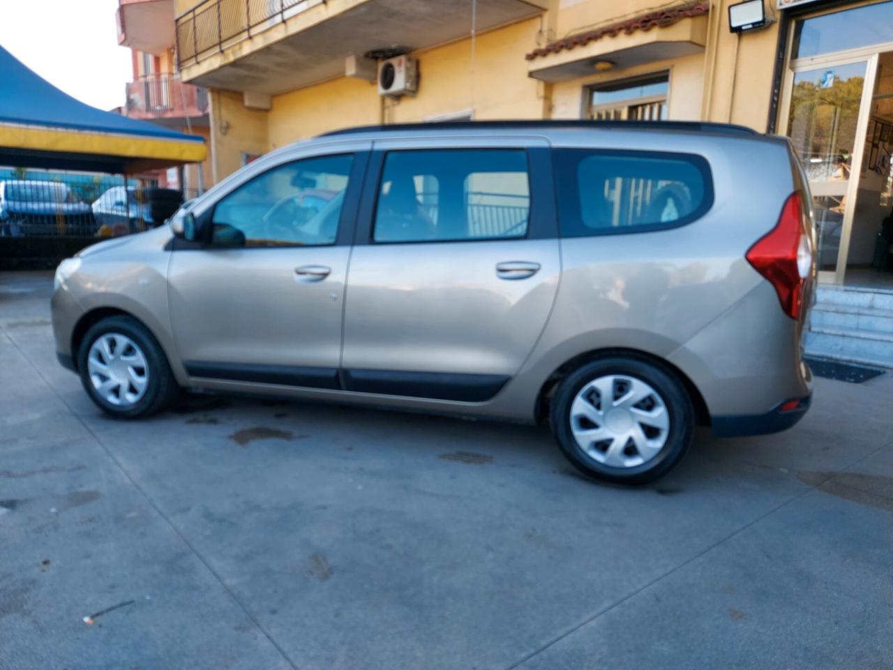 Dacia Lodgy 1.6 8V metano 140.000 km