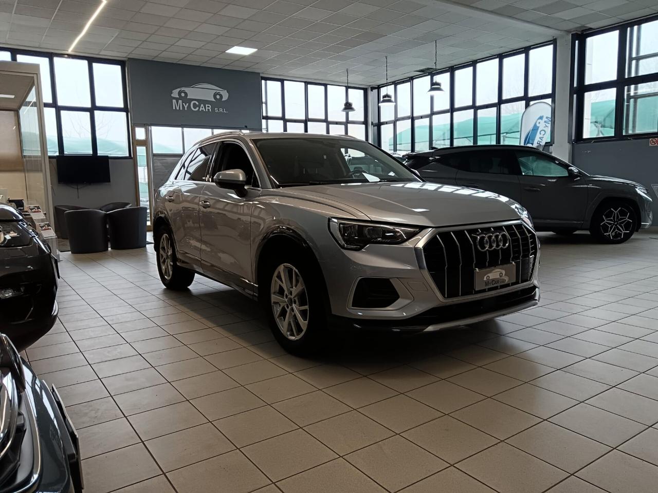Audi Q3 35 Benzina Manuale
