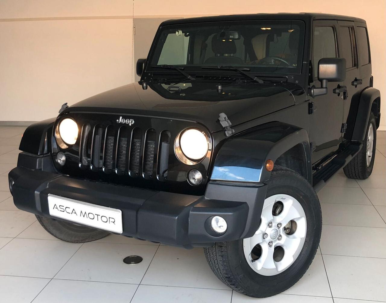 Jeep Wrangler Unlimited 2.8 CRD DPF Sahara Auto