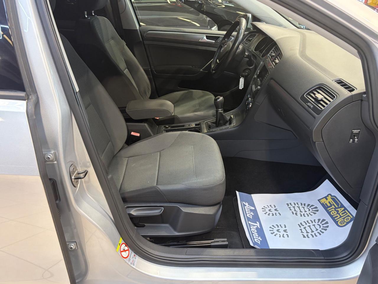 Volkswagen Golf 1.6 TDI DPF 5p. Highline