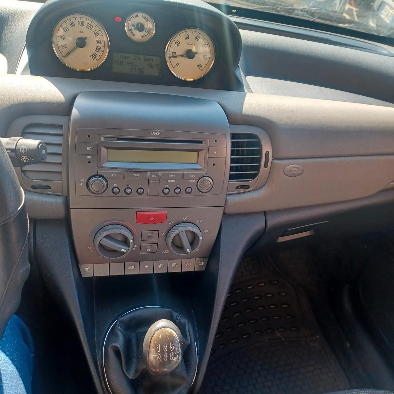 158.148KM YPSILON 1.2 NEOPATENTATI PIANTONE STERZO NUOVO