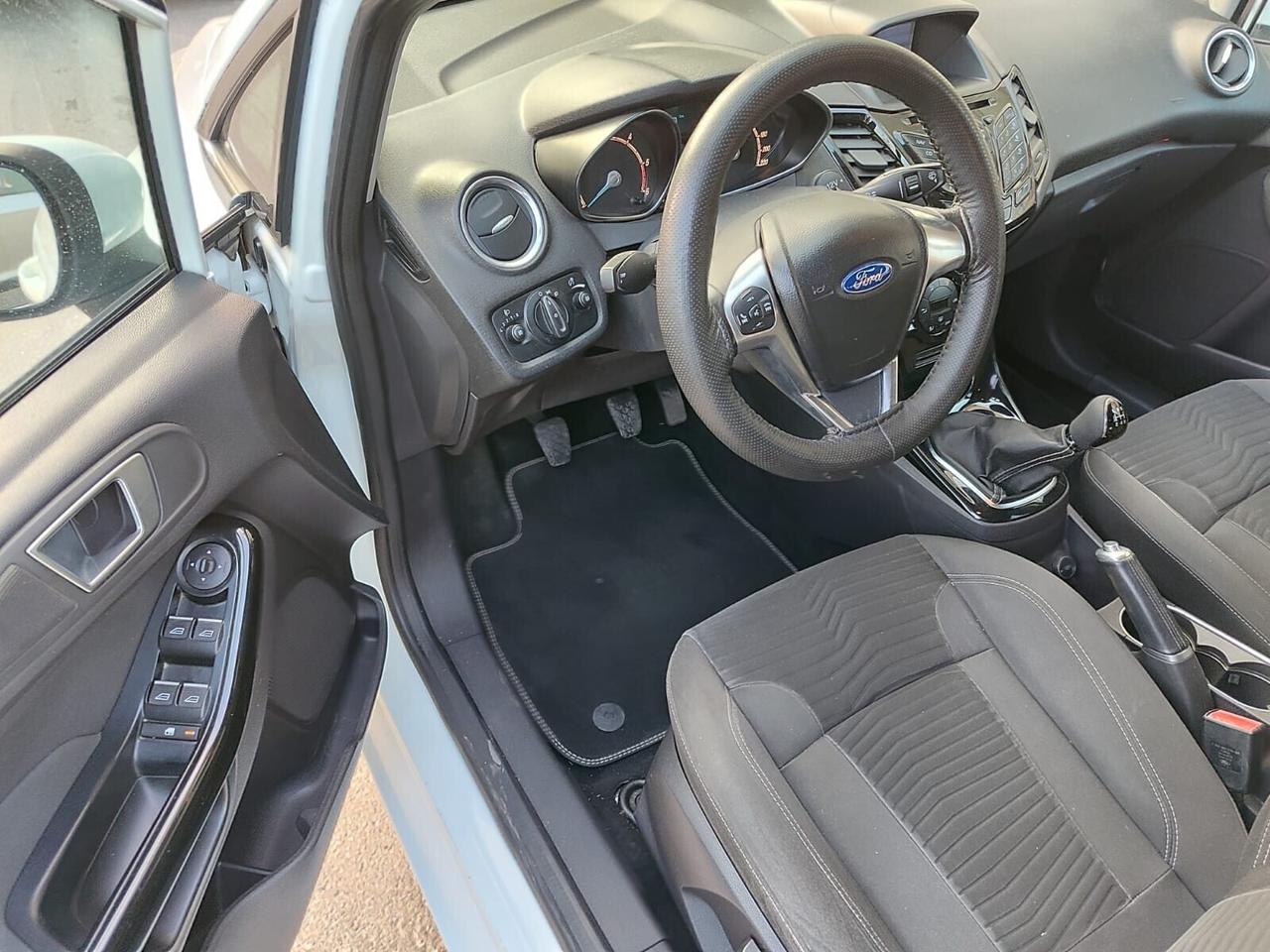 Ford Fiesta 1.5 TDCi 75CV Titanium