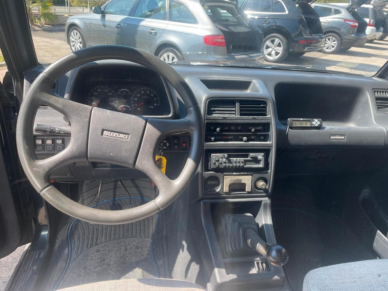 Suzuki Vitara 1.6 BENZ JLX