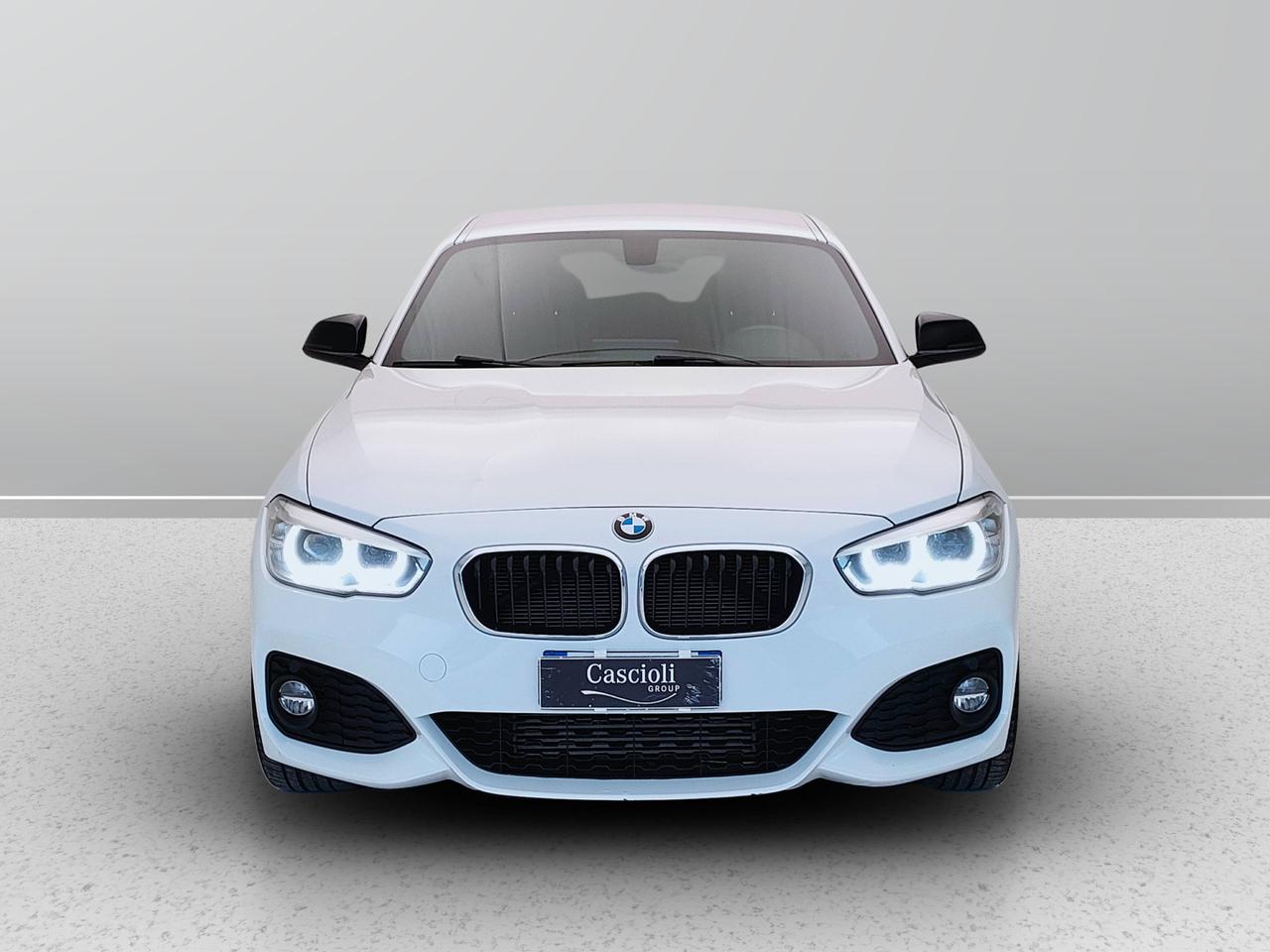 BMW Serie 1 F/20-21 2015 120d 5p xdrive Sport auto