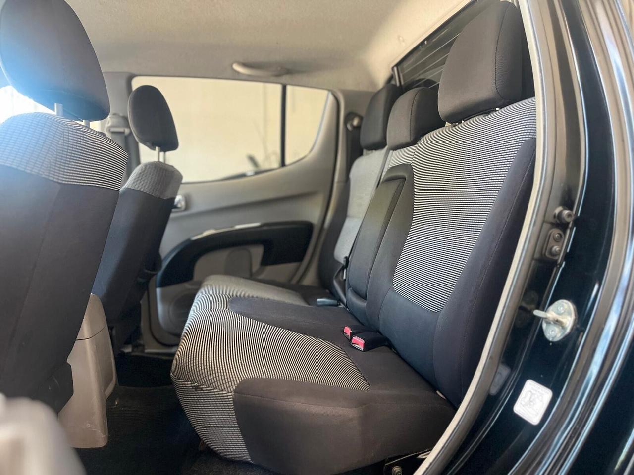 MITSUBISHI L200 2.5 4X4 136CV DOUBLE CAB INTENSE+HARDTOP