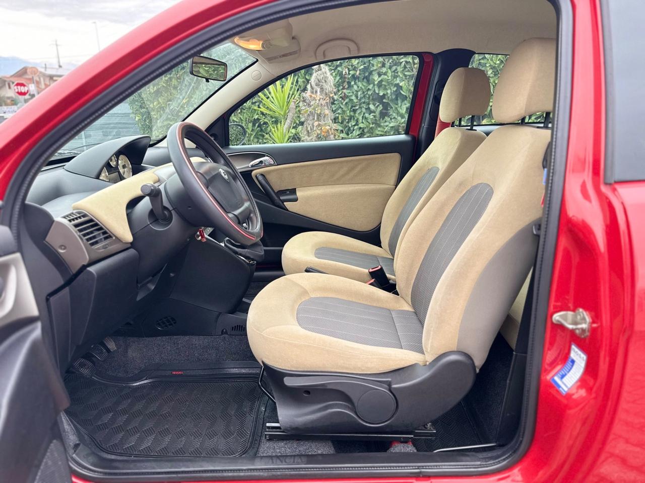 Lancia Ypsilon 1.2 60CV 44KW BENZINA 110.000KM