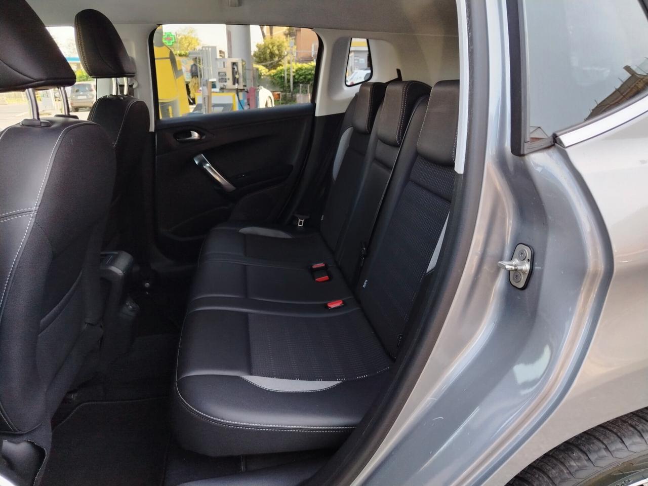 Peugeot 2008 BlueHDi 100 Allure