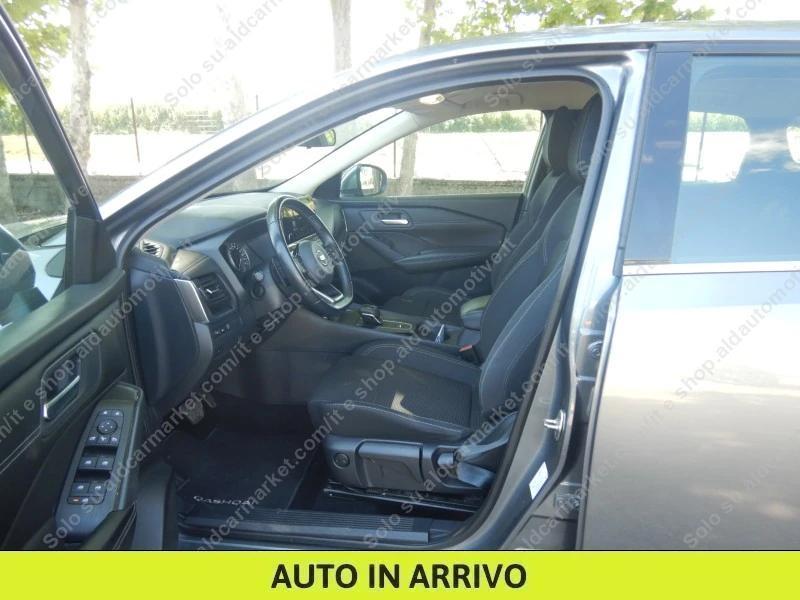 Nissan Qashqai 1.3 MILD HYBRID Business 2WD Xtronic