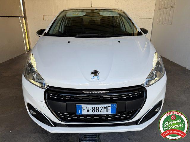 PEUGEOT 208 PureTech 82 5 PER COMMERCIANTI