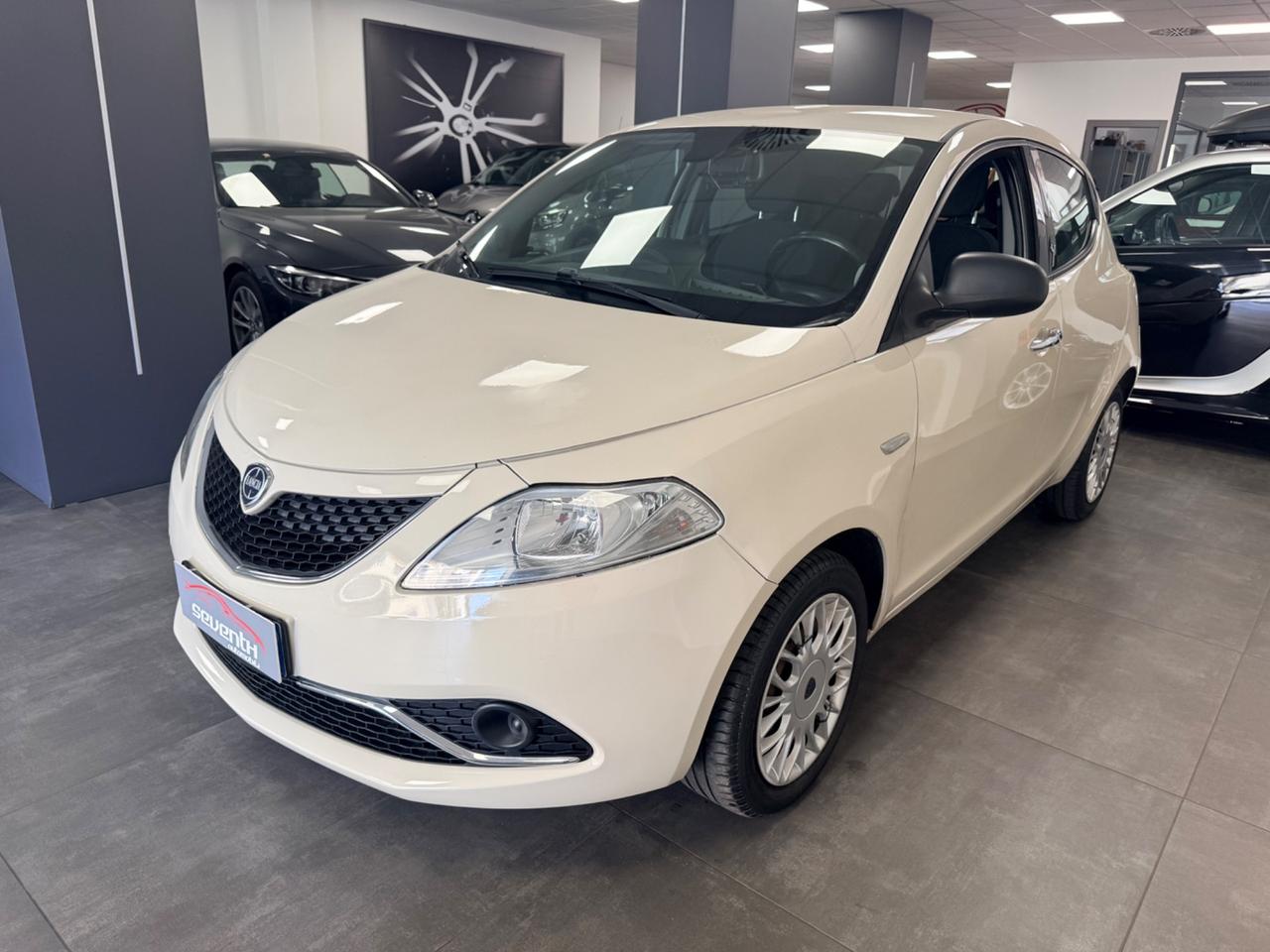 Lancia Ypsilon 1.3 MJT 16V 95 CV 5 porte S&S Gold